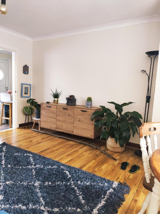 Single bedroom in quiet neighbourhood Glasgow Exterior foto