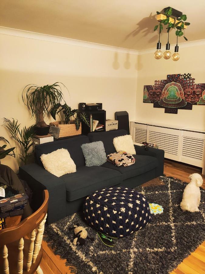 Single bedroom in quiet neighbourhood Glasgow Exterior foto